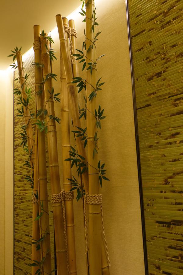 Sultan Palace Hotel Атырау Экстерьер фото Bamboo