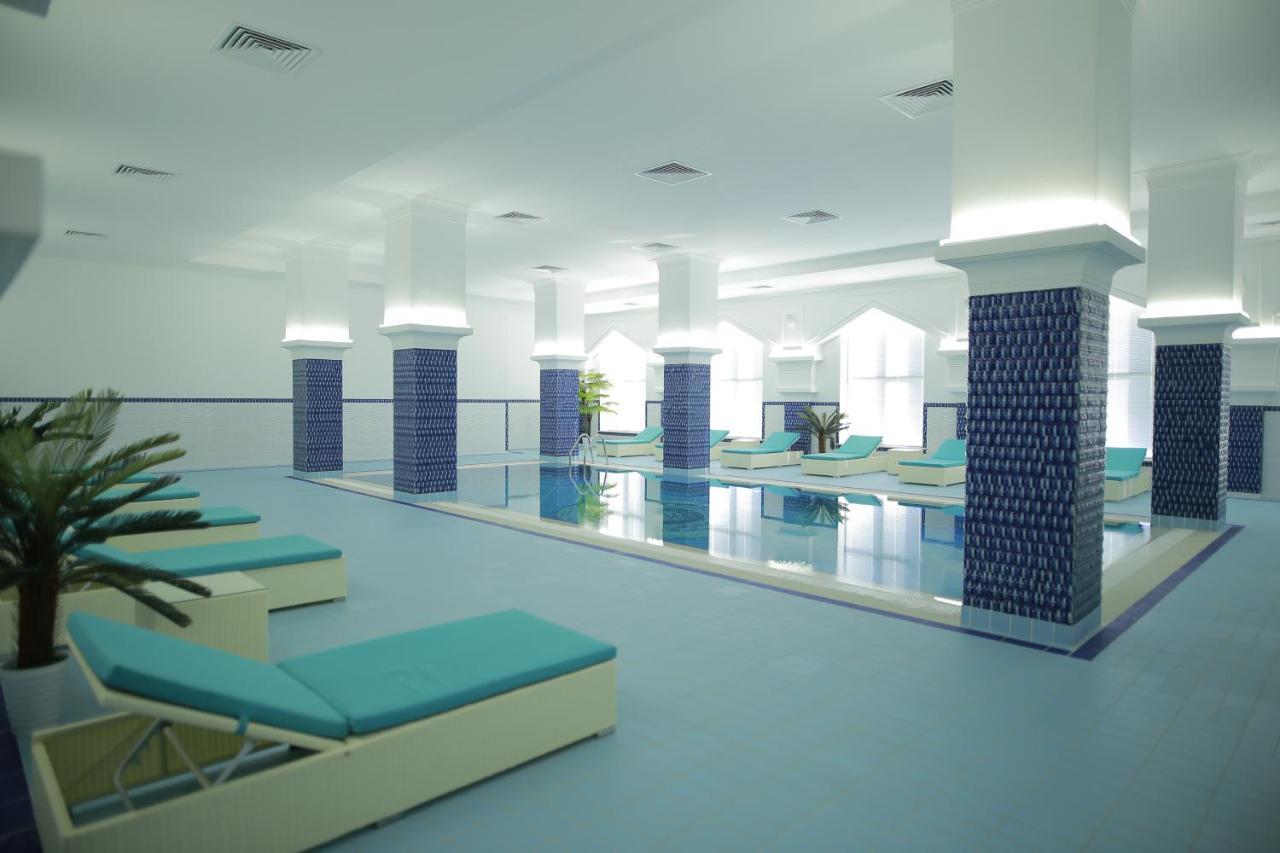 Sultan Palace Hotel Атырау Экстерьер фото The indoor pool